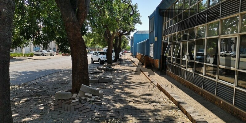 64 Raebor Road, Benrose, Johannesburg  - Unit 4A property image 10