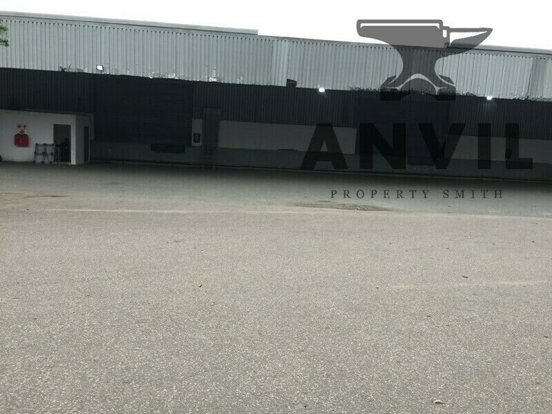 17 Kirk Rd, New Germany, Pinetown, Durban - LARGE warehouse to let in Pinetown property image 31 17 Kirk Rd, New Germany, Pinetown, Durban - LARGE warehouse to let in Pinetown property image 31