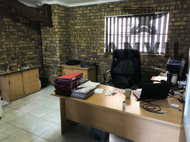 34 Woburn Ave - Warehouse  property image 6