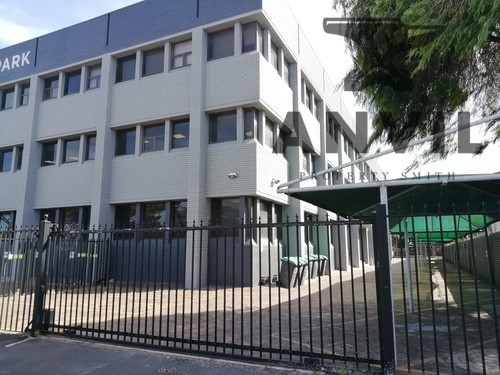 Pine Park, Pinelands, Cape Town - Second floor 150sqm property image 17
