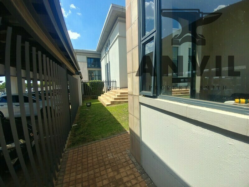 152 Bryanston Drive, Bryanston, Sandton - PTN FF LHS Division property image 5