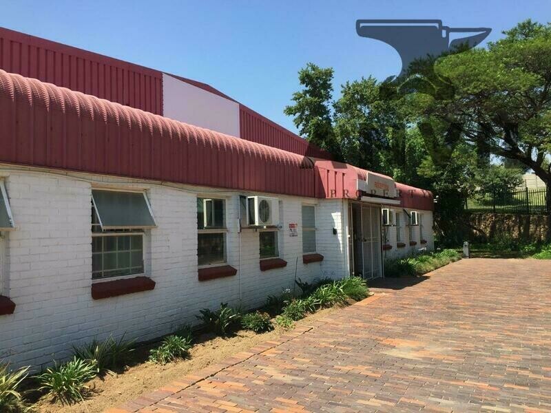 571 setter road - Warehouse and yard property image 6