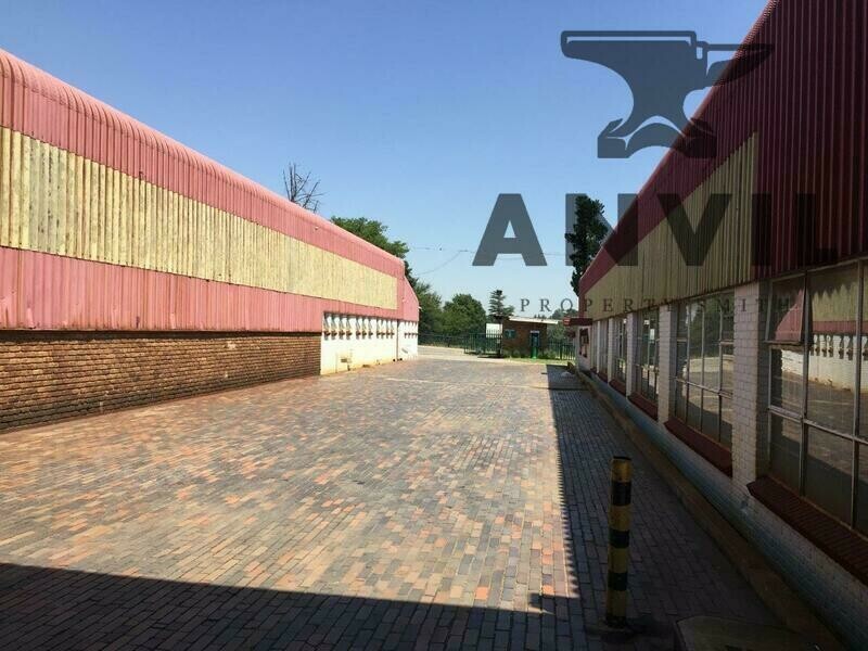 571 setter road - Warehouse and yard property image 9