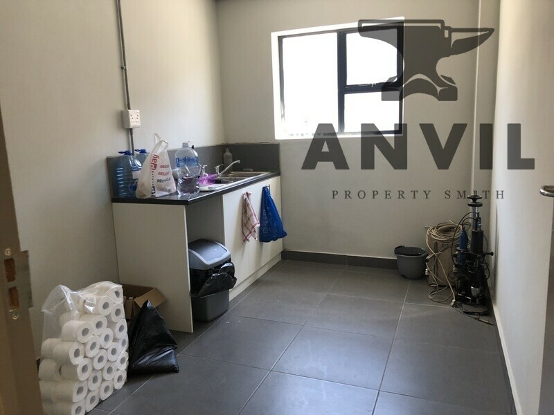 99B Bofors Cir, Epping 2, Cape Town - Unit B2  property image 4