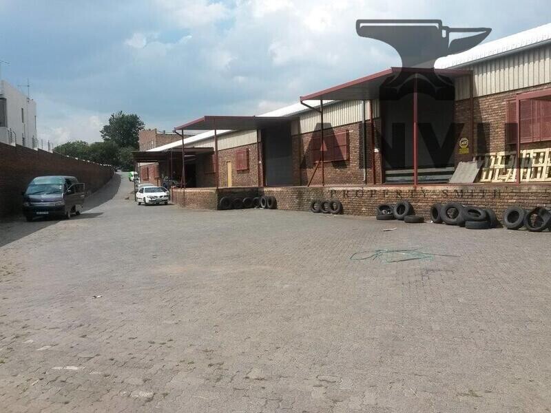 11 Spartan Crescent, Eastgate Ext 3, Sandton - Entire Building property image 44