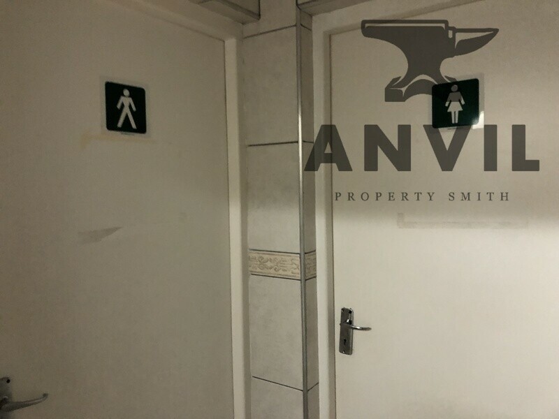 72 Manhattan Street, Airport Industrial  - unit 1 property image 25