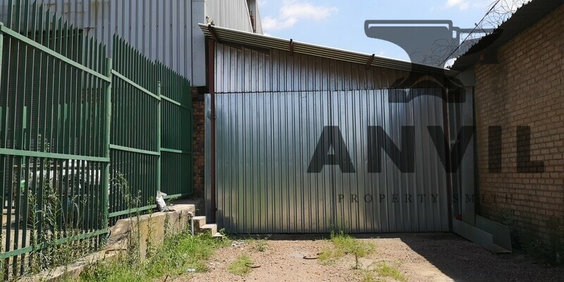 Corner Robbertson street and Knights Road, Knights, Germiston - Corner Robbertson street and Knights Road, Knights, Germiston property image 24