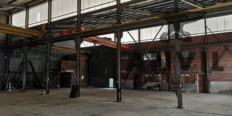 Corner Robbertson street and Knights Road, Knights, Germiston - Corner Robbertson street and Knights Road, Knights, Germiston property image 7