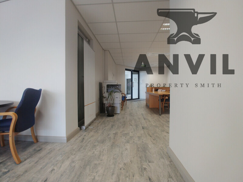 Blueberry Office Park, Honeydew, Roodepoort - Unit2 property image 12