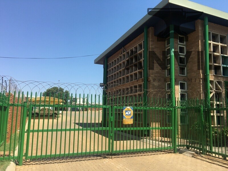 256 Vonkprop Street, SamcorPark - Unit For Sale property image 4