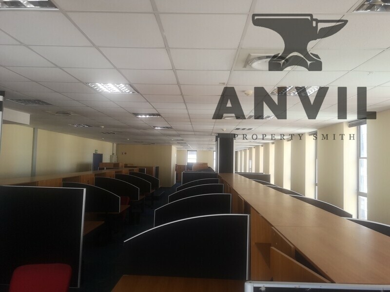 West Tower Building - 12th Floor - 856 m2 property image 4