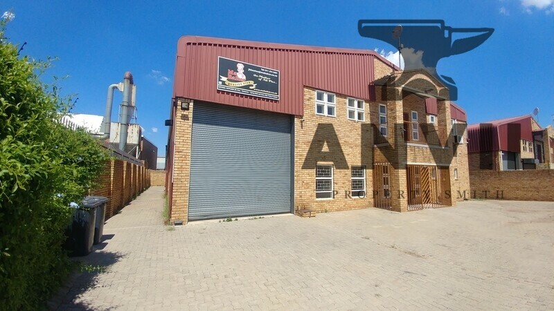 9 Cartwright Street, Stormill - Warehouse to let property image 16