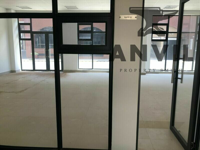 The Madison, Corner Umhlanga Ridge Blvd and Aurora Drive, Umhlanga - Unit 105 property image 3