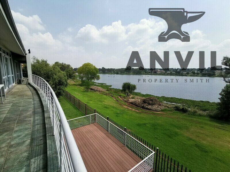 911 Lakeview Crest - Unit 2  property image 11