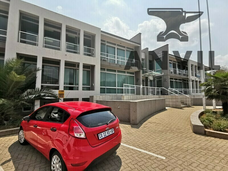 911 Lakeview Crest - Unit 2  property image 13