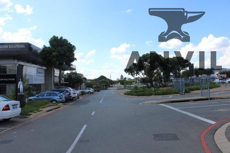 Bryanston Boulevard Shopping Complex, Sandton - Freestanding Showroom property image 47