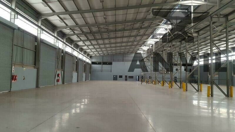 13 Nguni Drive, Longmeadow Business Estate - Standalone warehouse with Highway frontage! property image 2