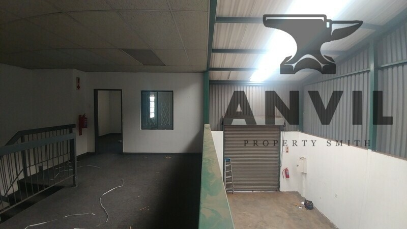 Enco Park, Crown Mines, Johannesburg - Unit 11 Warehouse property image 9