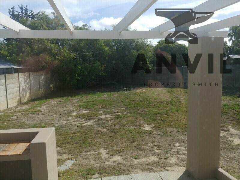 45 Erica Road Table View - Unit 1 Erica Road Table View property image 9