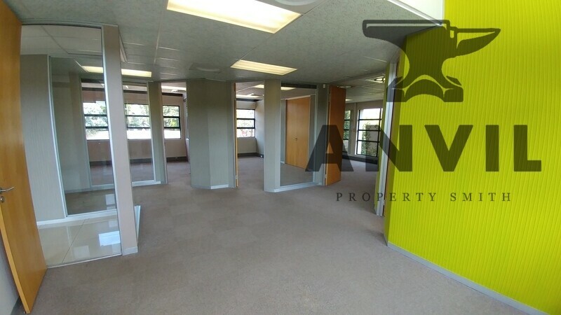 Queens Office Park - FF West Facing property image 7