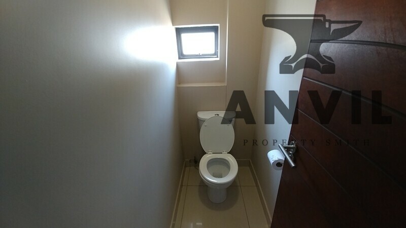 Queens Office Park - FF West Facing property image 26