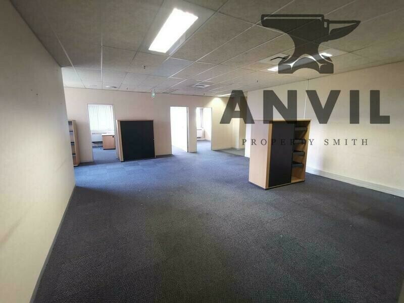 Egoli East(Liberty Gardens), Bruma - 3rd Floor property image 3