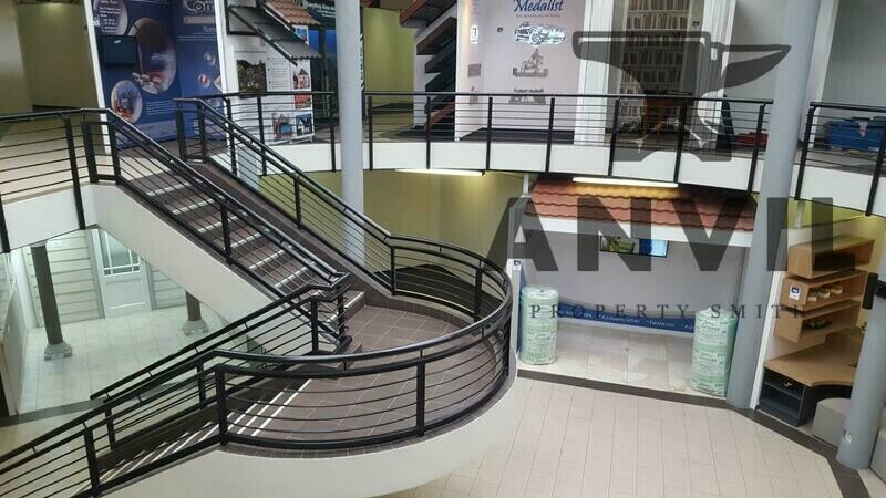 Home Idea Centre, Germiston - Showroom  property image 3