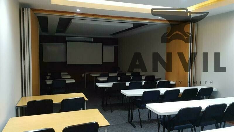 Home Idea Centre, Germiston - Showroom  property image 12