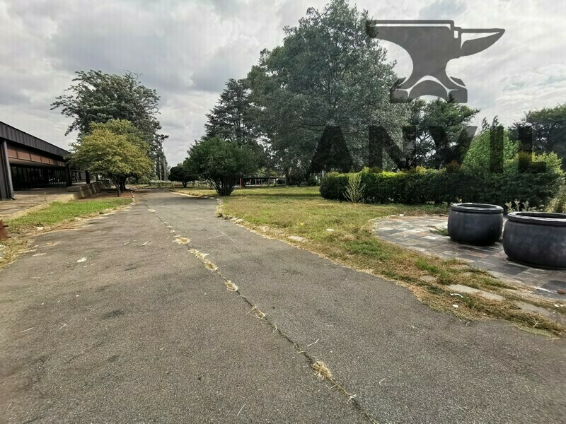 Bartlett Street Offices - Bartlett Street Offices property image 16