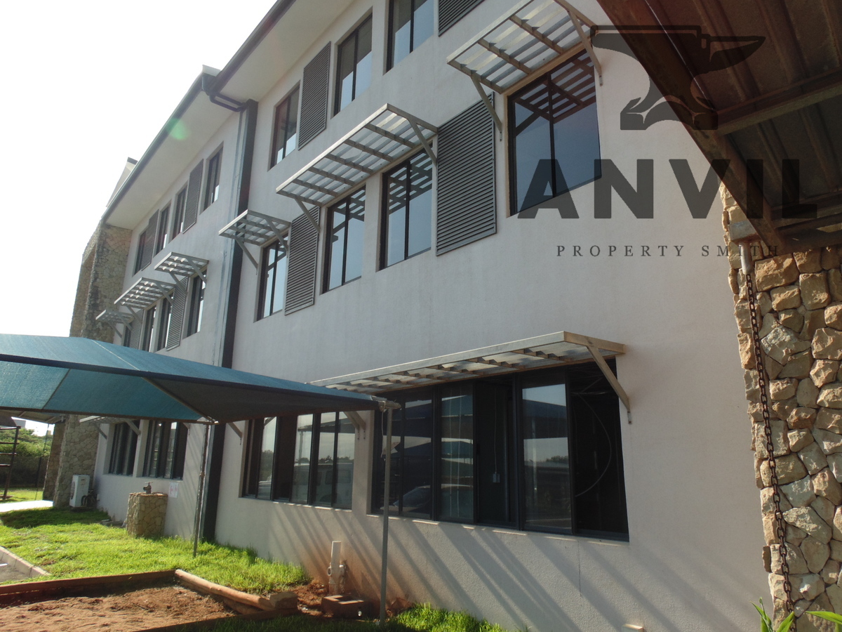 Spacious whiteboxed office space to rent in Brand new Ballito Business