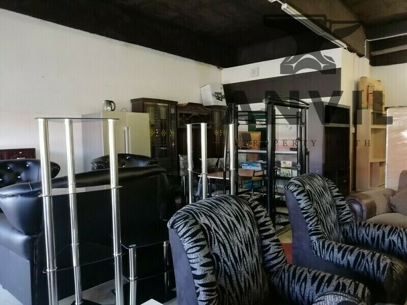 47 Van Riebeeck Rd, Kuils River - 47 Van Riebeeck Rd, Kuils River property image 4