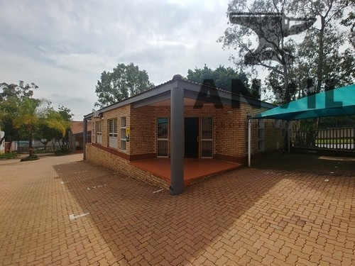 ERF 889, 64 Hill Street, Ferndale, Randburg - Unit 6 property image 1 ERF 889, 64 Hill Street, Ferndale, Randburg - Unit 6 property image 1