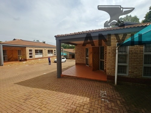 ERF 889, 64 Hill Street, Ferndale, Randburg - Unit 6 property image 9 ERF 889, 64 Hill Street, Ferndale, Randburg - Unit 6 property image 9