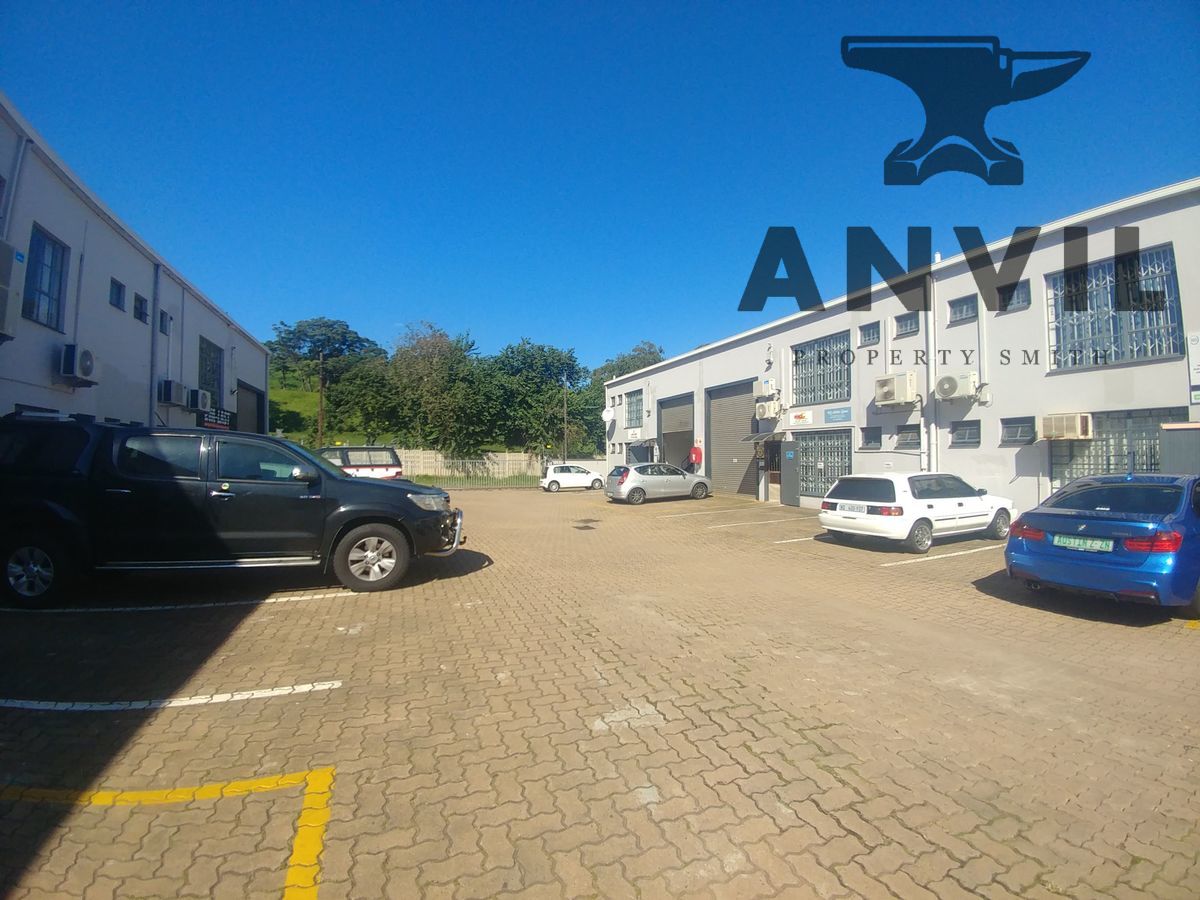 Light industrial warehouse space to rent in Red Hill Durban North