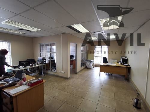 6 Chloor Road - Massive Warehouse property image 6
