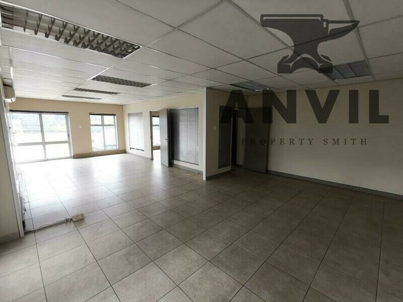 6 Chloor Road - Massive Warehouse property image 9