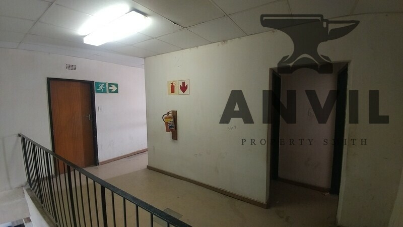 1349 Spyker Crescent - Warehouse for Sale property image 5 1349 Spyker Crescent - Warehouse for Sale property image 5