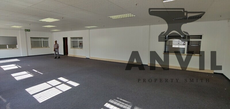 Ex Goldfields Gosforth Warehouse, Raceway Raceway Industrial Park - Entire Warehouse - 5965sqm property image 9