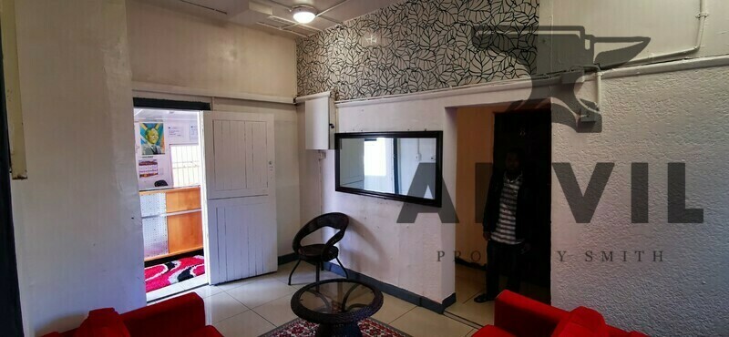 168 Voortrekker Rd, Goodwood Estate, Cape Town - 168 Voortrekker Rd, Goodwood Central property image 1