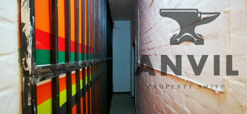 168 Voortrekker Rd, Goodwood Estate, Cape Town - 168 Voortrekker Rd, Goodwood Central property image 7