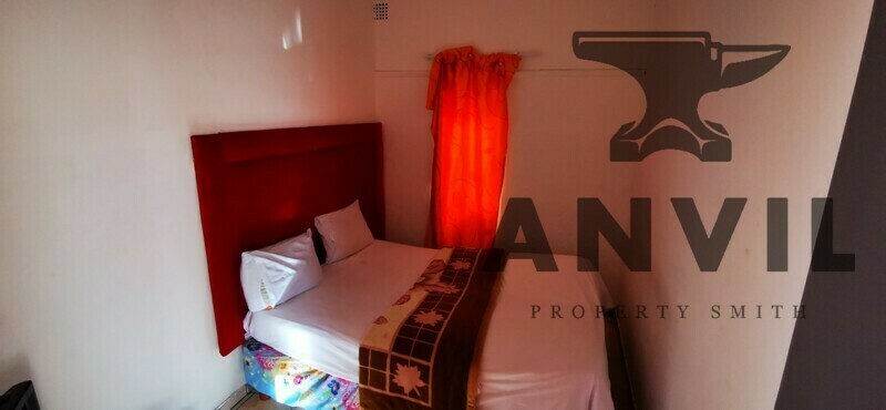 168 Voortrekker Rd, Goodwood Estate, Cape Town - 168 Voortrekker Rd, Goodwood Central property image 12