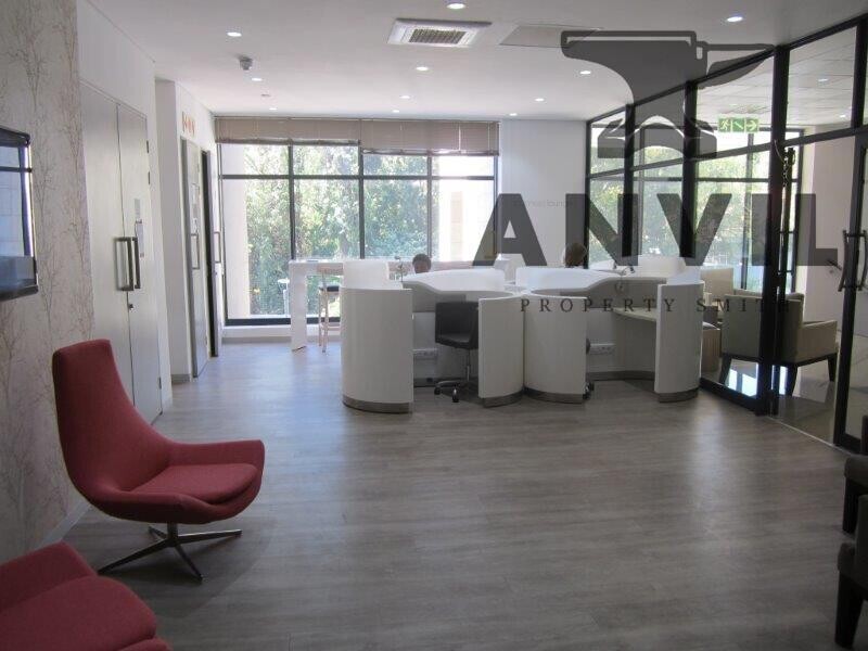 Regus Spaces, Atrium on 5th property image 7