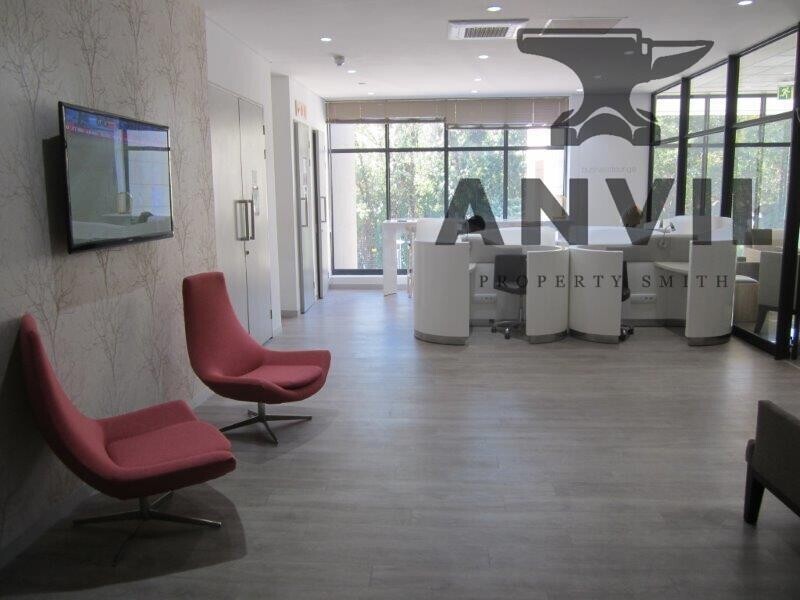 Regus Spaces, Atrium on 5th property image 17