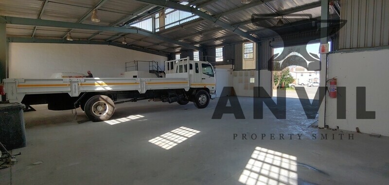 Denver Industrial Park, 256 Main Reef Road, Denver, Johannesburg - Unit 30 - 400sqm property image 2