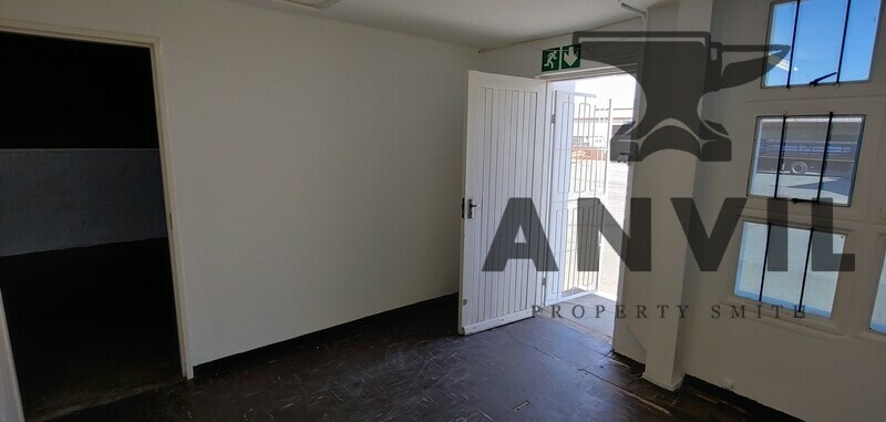 Denver Industrial Park, 256 Main Reef Road, Denver, Johannesburg - Unit 15 - 159sqm property image 6
