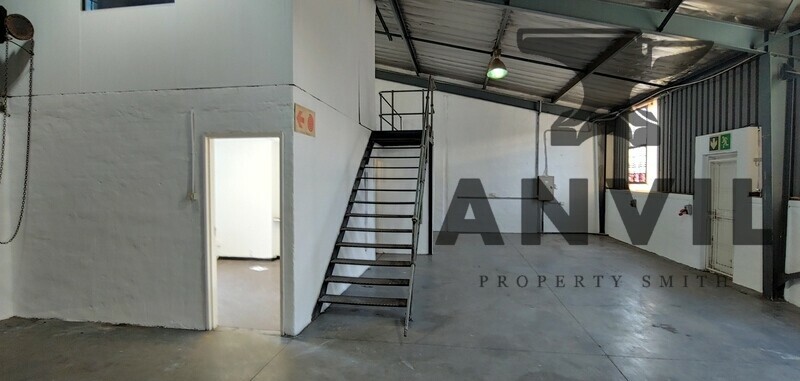 Denver Industrial Park, 256 Main Reef Road, Denver, Johannesburg - Unit 15 - 159sqm property image 9