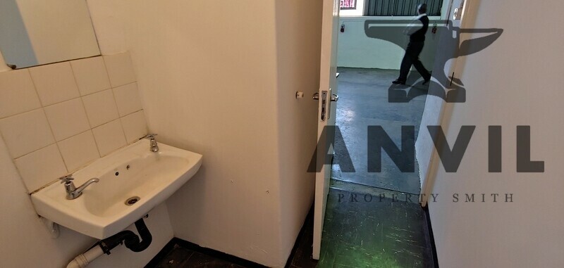 Denver Industrial Park, 256 Main Reef Road, Denver, Johannesburg - Unit 15 - 159sqm property image 25
