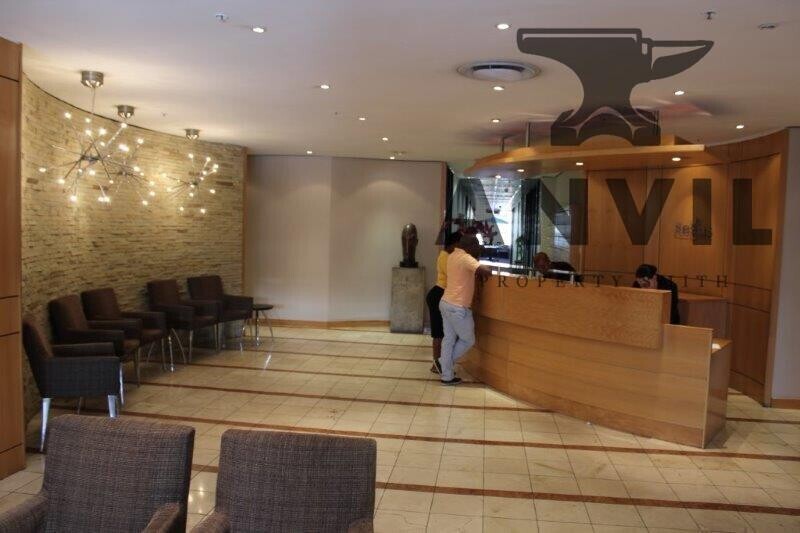 Regus Nelson Mandela Square, Sandton - 1 Person Office  property image 5