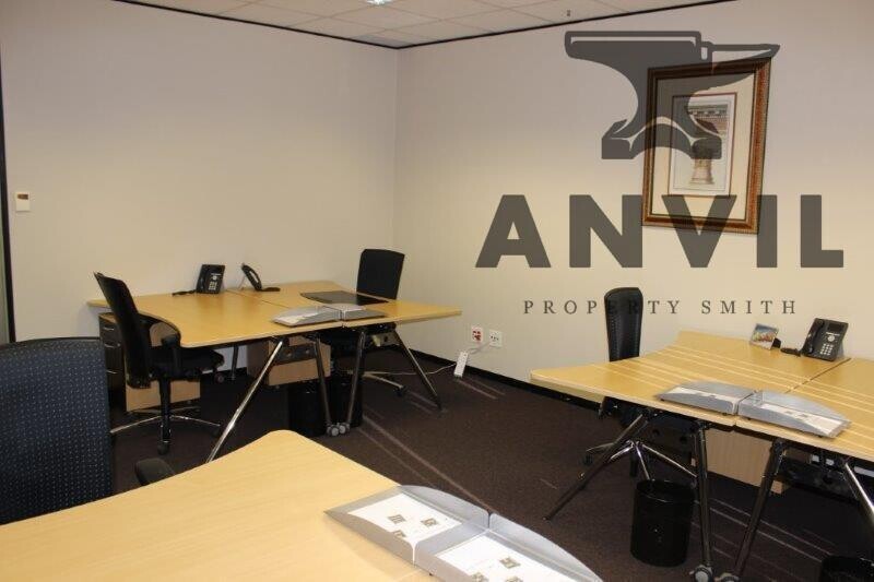 Regus Nelson Mandela Square, Sandton - 1 Person Office  property image 12