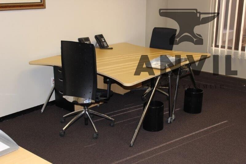 Regus Nelson Mandela Square, Sandton - 1 Person Office  property image 14